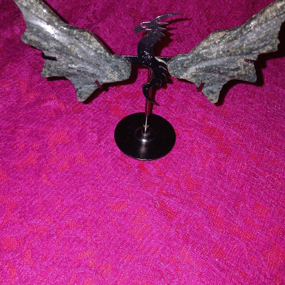 Crystal Dragon Wing Holder